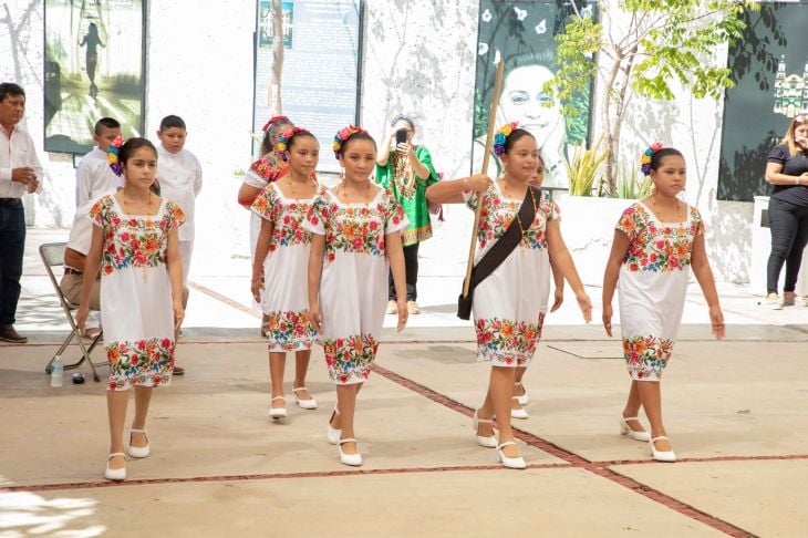 La Jornada Maya Yucatán Astrid Sánchez Concursan En Yucatán Escoltas Con Instrucciones En 8341